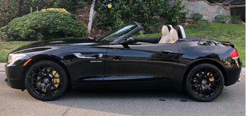 Black 2015 BMW Z4 sDrive28i